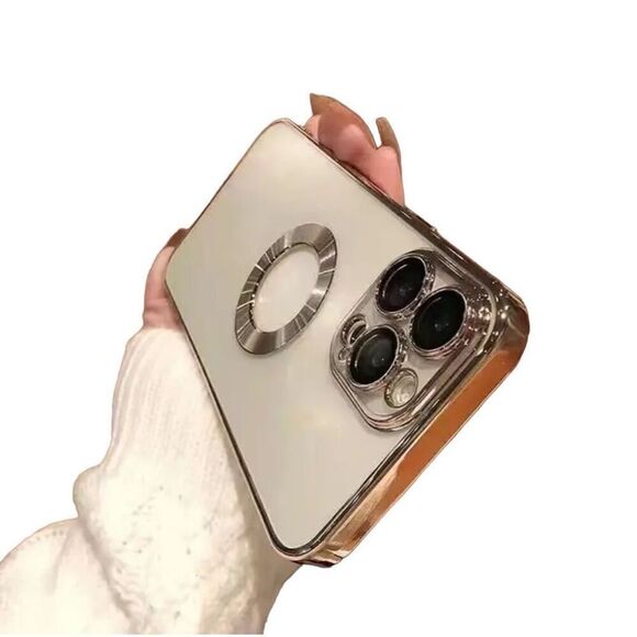 Golden Rose Case for iPhone 15 PRO Max - Picture 4 of 4